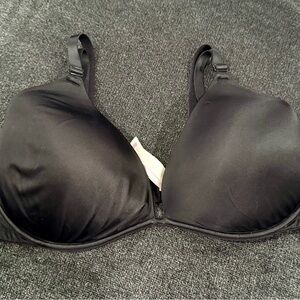 PINK Victoria's Secret Black Bra